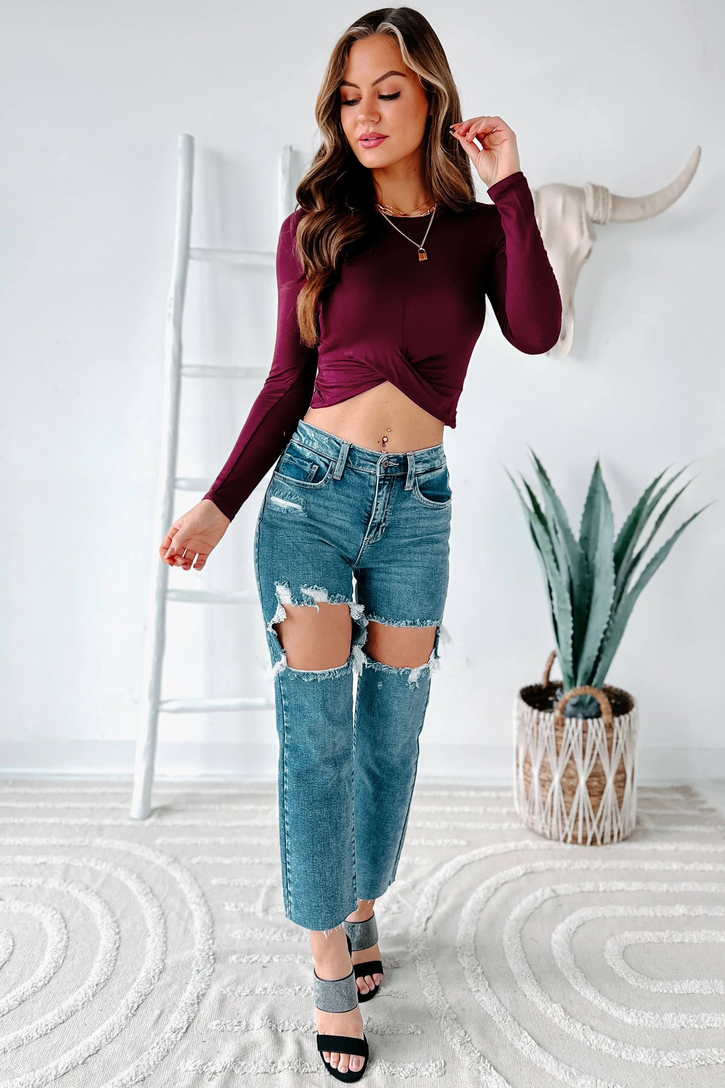 Allison Twist-Front Long Sleeve Crop Top (Wine)