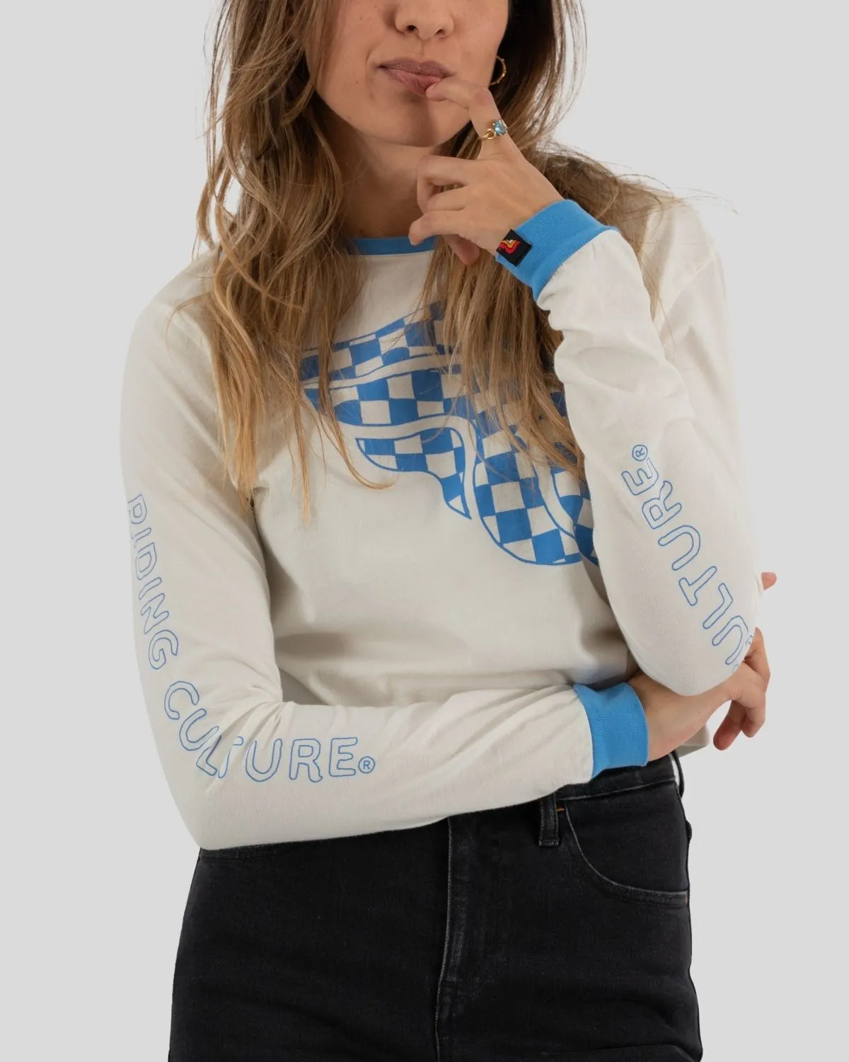 Checkerboard Crop Top Longsleeve Lady