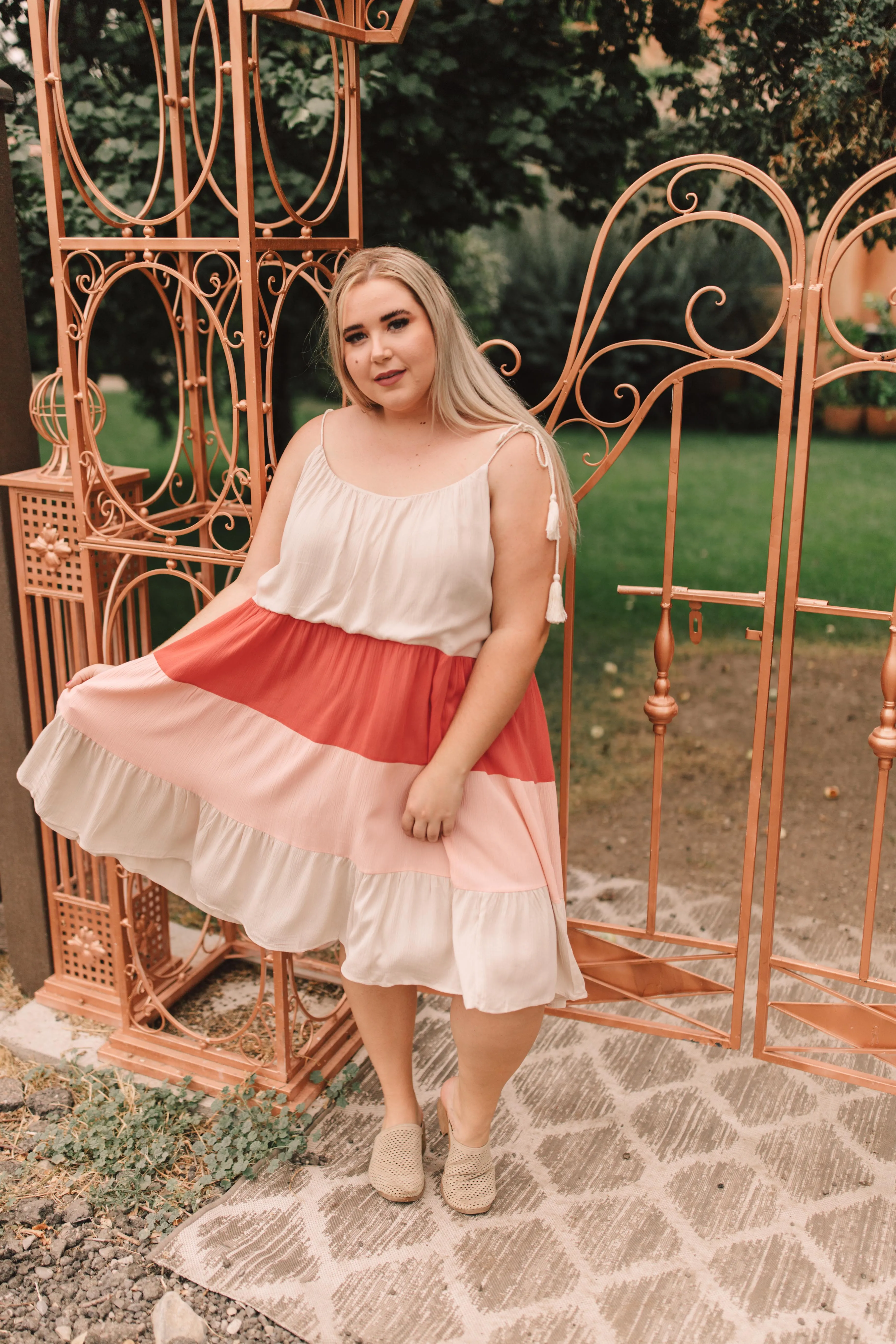 Color Block Ruffles Midi Dress In Pink - On Hand