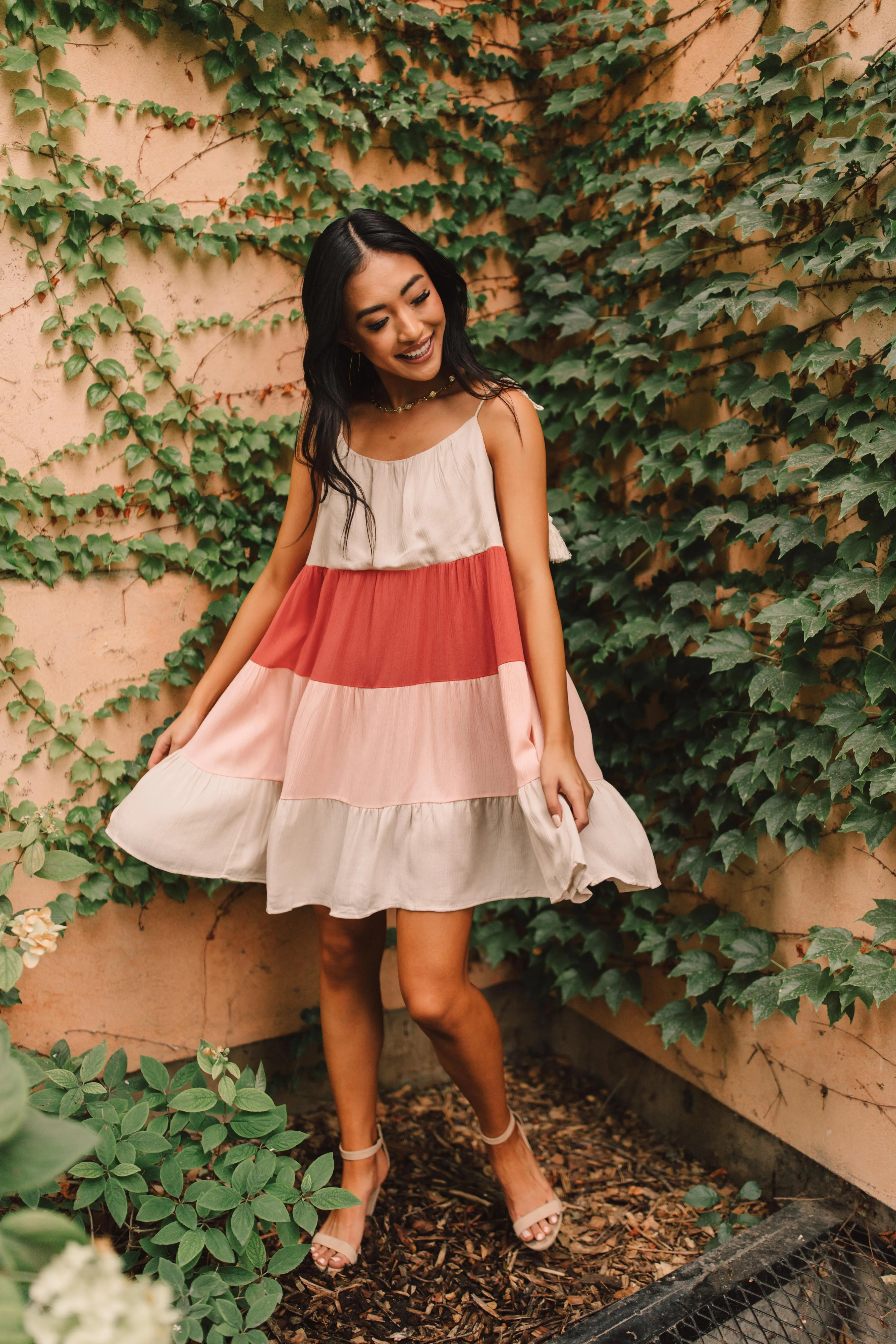 Color Block Ruffles Midi Dress In Pink - On Hand