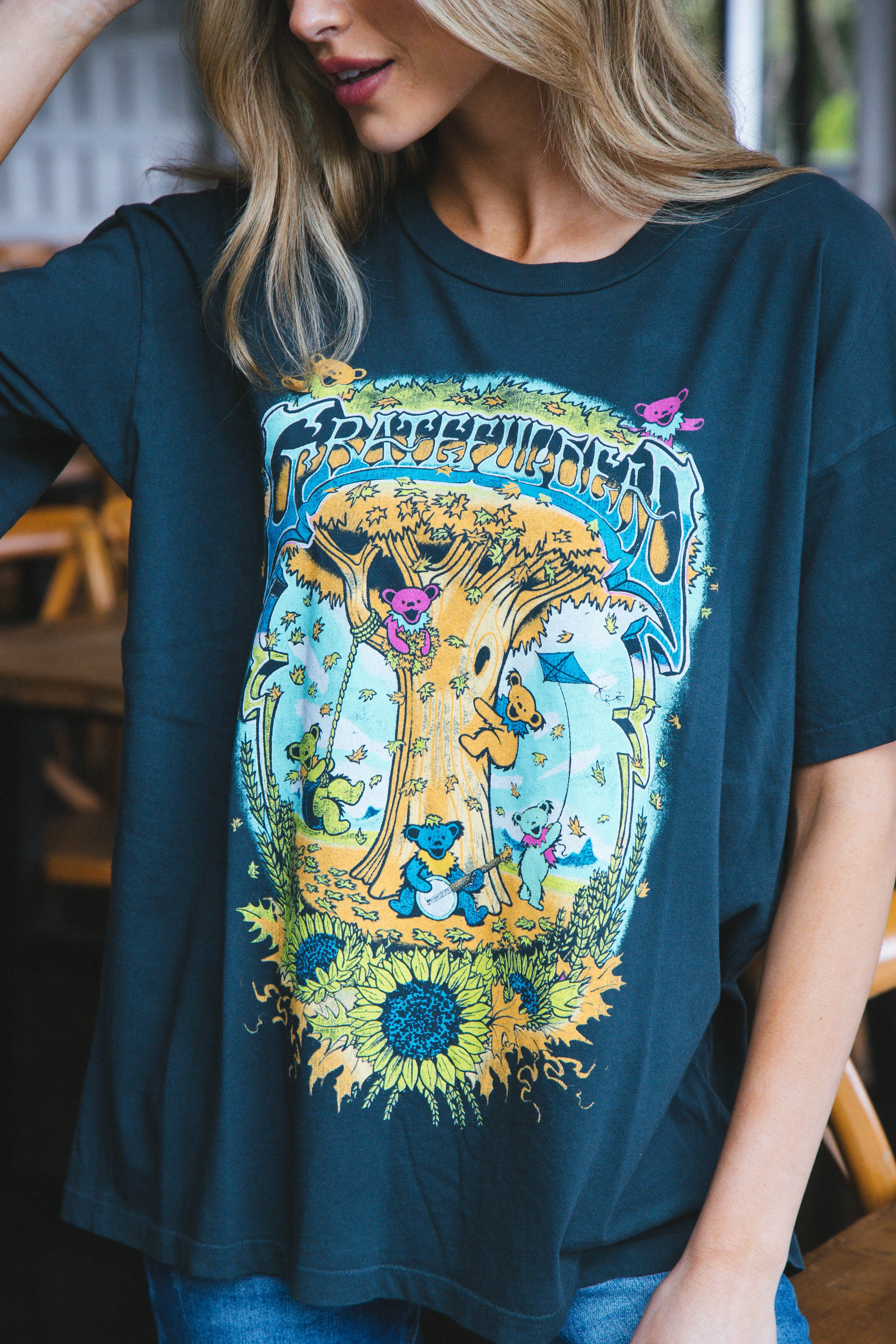 Grateful Dead Autumn Bears Merch Tee, Vintage Black | Daydreamer