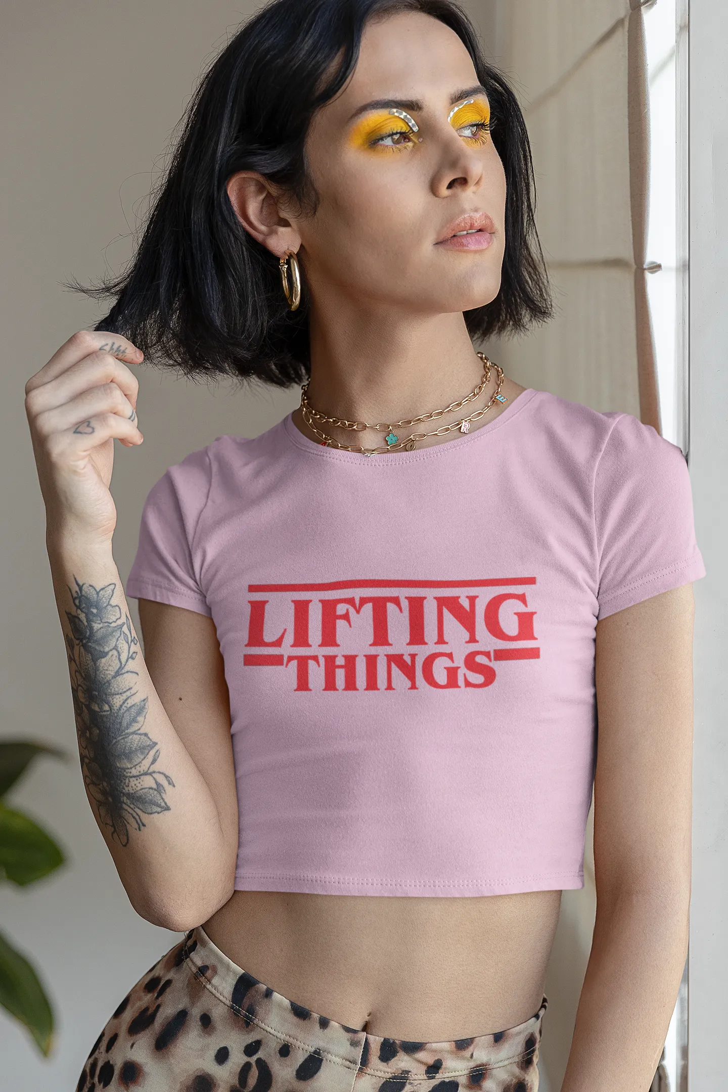 LIFTING THINGS Crop Top