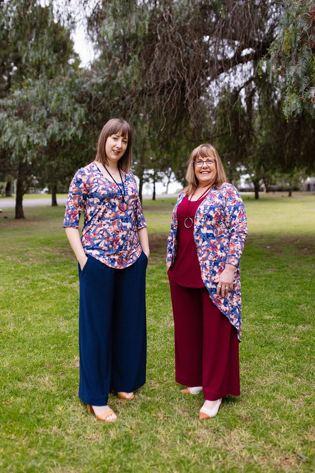 LUCIA Shaped Top in Navy Autumn Leaves