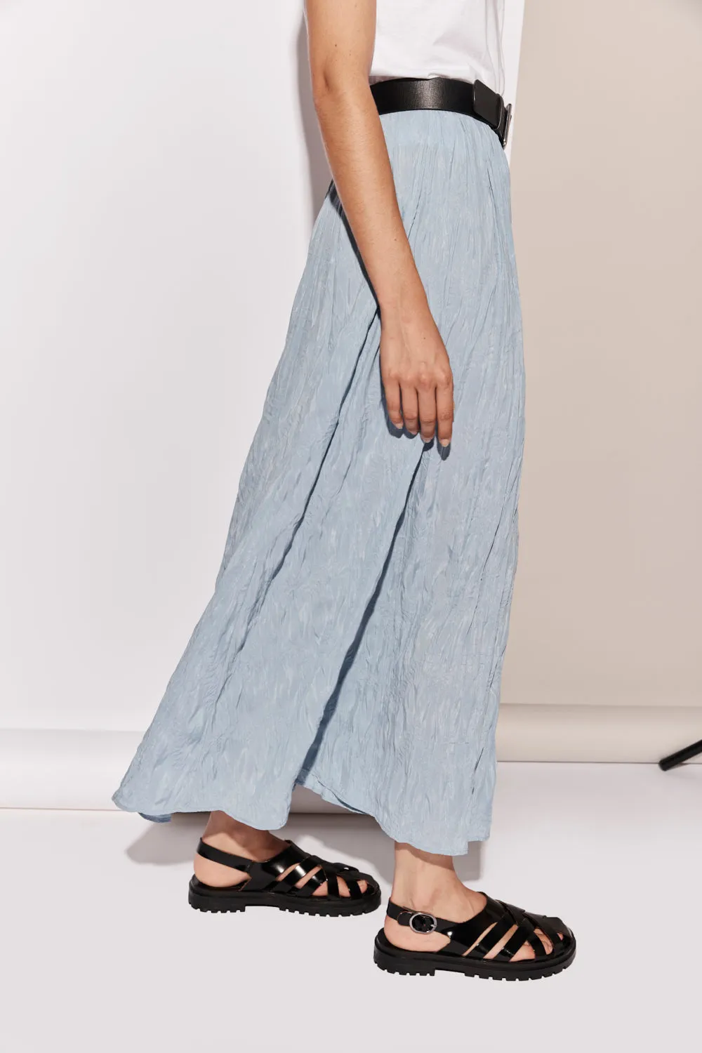 Solara Midi Skirt Sky