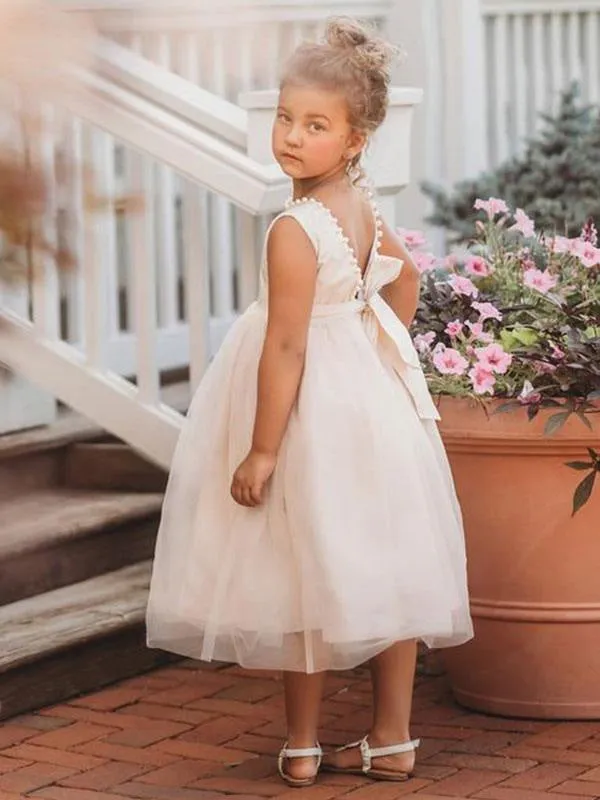 Tulle Champagne Flower Girl Dresses Crew Neck Sleeveless Knee Princess Silhouette Kids Sash Pageant Dresses